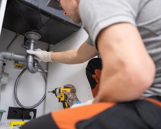 Voorkom herhaalbezoeken door vooraf mee te kijken op afstand. Met 123meekijken beoordeel je de situatie sneller en stuur je de monteur met de juiste materialen naar de klus.